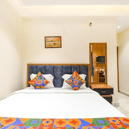 Fabhotel Prime The Golden Plaza - Nr Tarapith Temple Zewnętrze zdjęcie